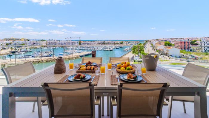 The Ocean Penthouse VR2-5A