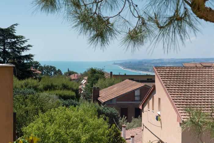 S270 - Sirolo, quadrilocale in centro con vista panoramica