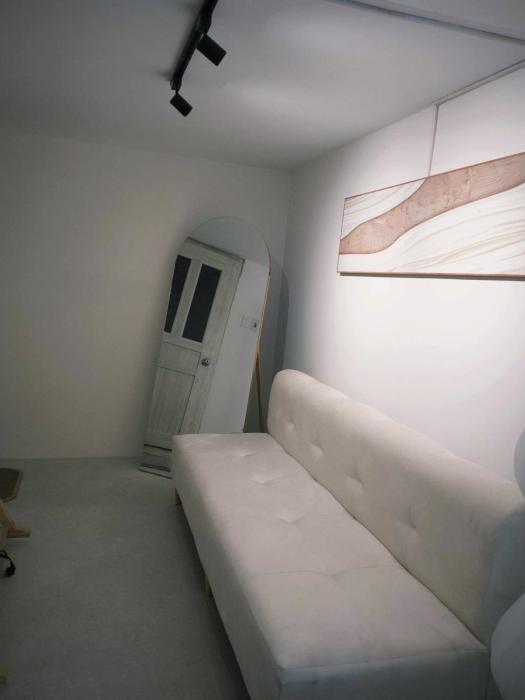 Old Quarter Homestay 302-Private bathroom-Railway