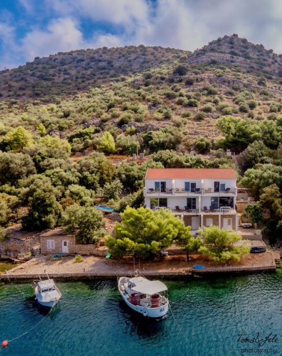 Discover Lastovo premium accommodation