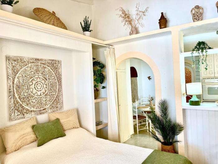 mediterranean studio with sun terrace and sea view