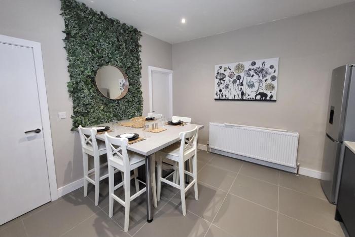 Kep Stays City Centre 4 bed Apartment