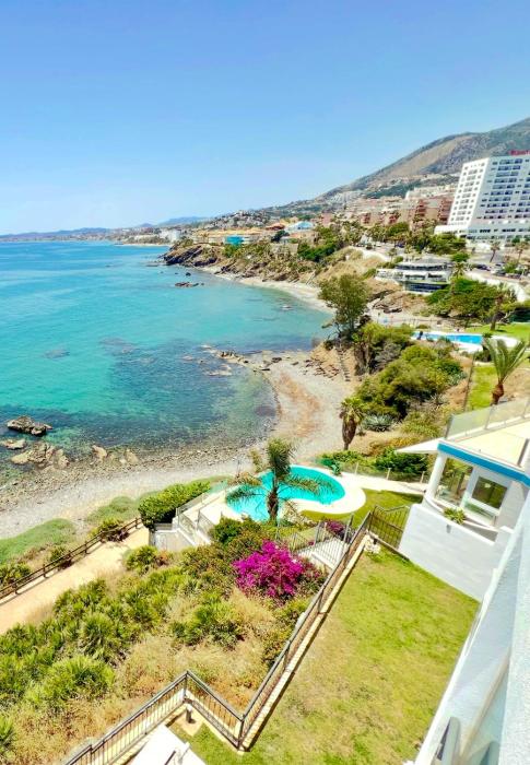 The Penthouse Panorama Exclusive Seafront Estate