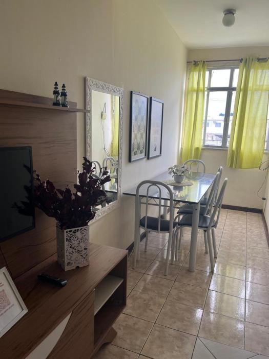 Tudo a pé, centro, dois quartos com cama de casal