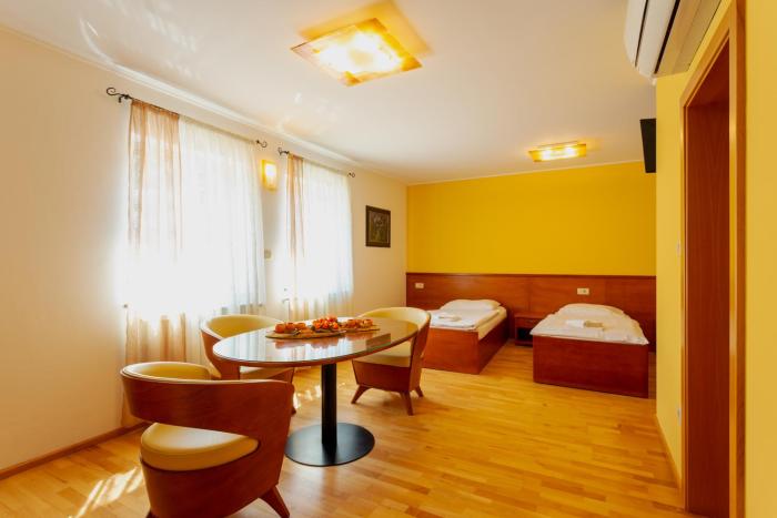 Sobe in apartmaji Triglav - Gostinstvo Tomex