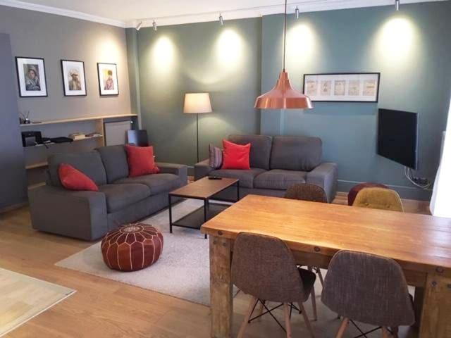 Modern style apartment,Central Thessaloniki, 100qm