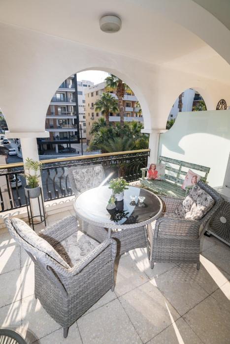 Quattro City Center Apartments