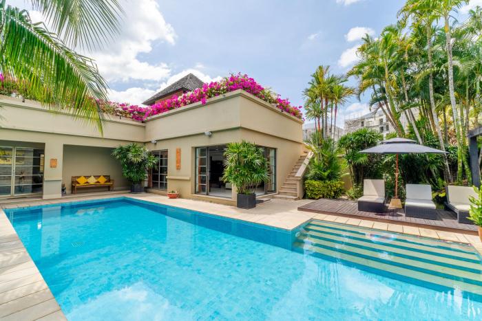 Exotic 3BR Villa Solandra with Tropical Pool and Private Rooftop Terrace in Bangtao