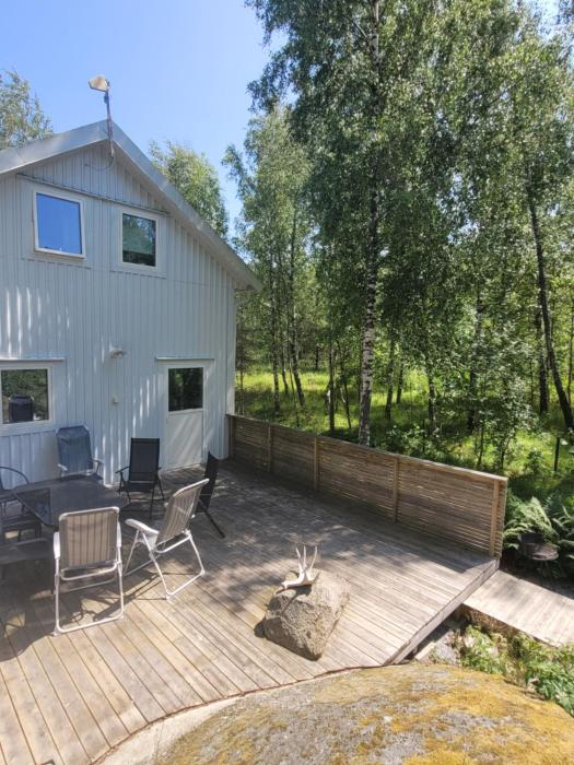 Nytt hus i lugn lantlig miljö