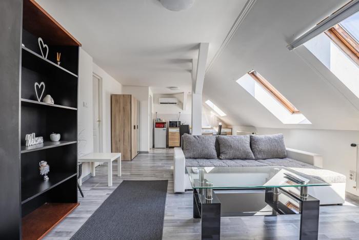 Mira Nest - Budapest City