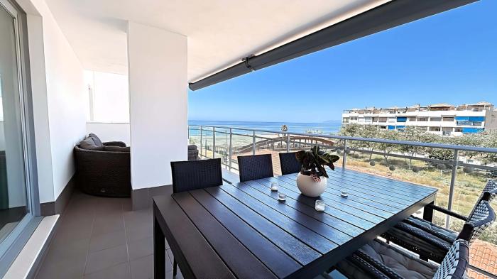 Dunas Sunset - Beachfront Bliss in Torrox Costa