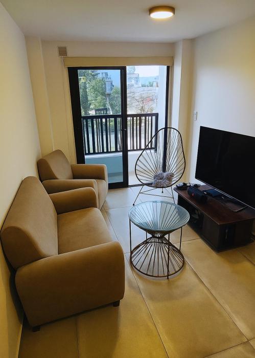 Village Tower III sobre Av San Martín, Cochera