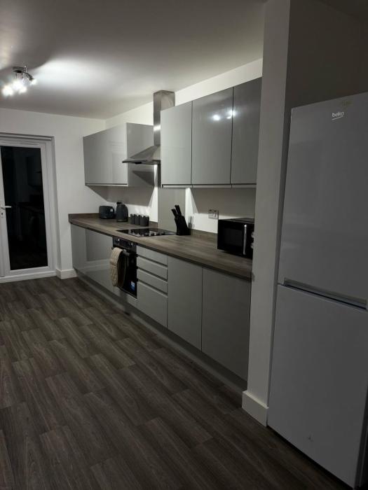 Spacious & Modern house in St Helens