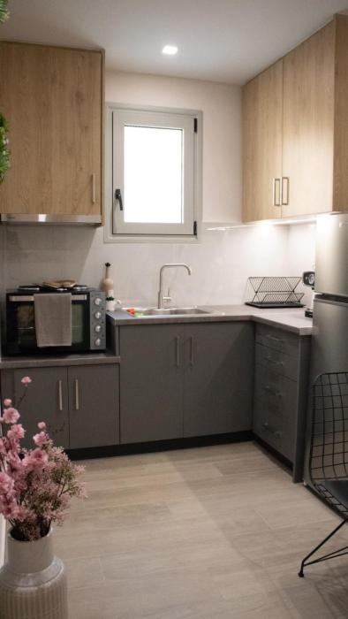 Stauroula & Thomas homes