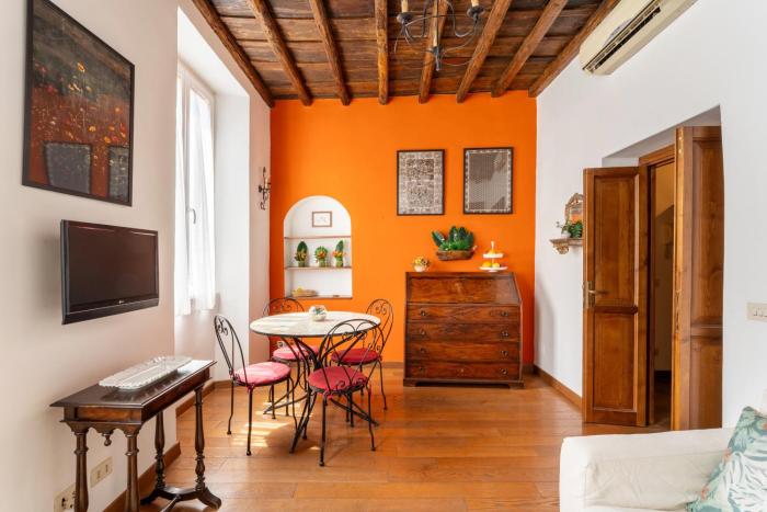Domus Leopardo, Typical Trastevere Flat in Center