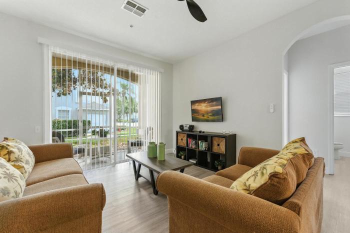 3BR Resort Condo Pool Balcony Near Disney