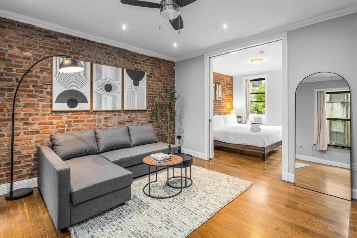 Modern Manhattan Retreat Near Central Park