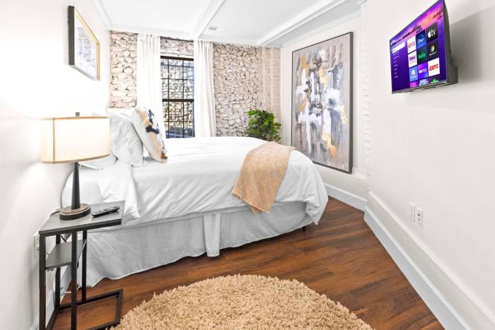 Great Location *Near UAB & Hospitals - Apartment