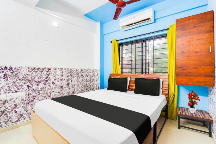 Collection O Kochi Mary Varkeys Park