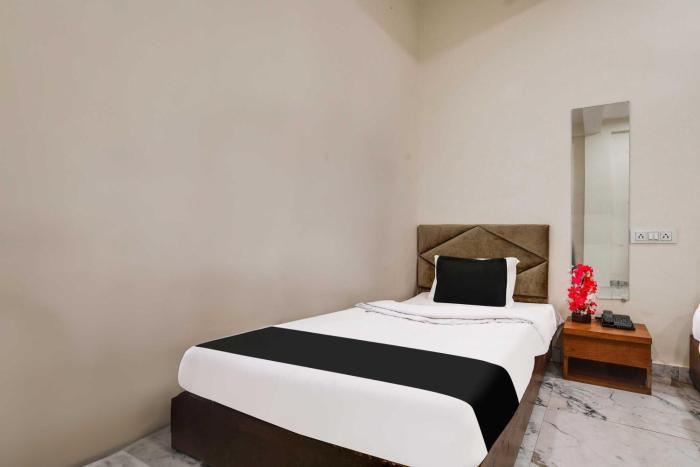 Collection O Ujjain Near Hari Fatak