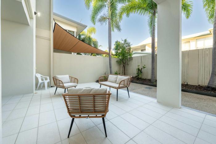 Coastal Retreat Pet Friendly in Townsville