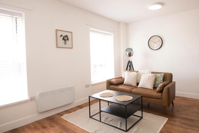 Stylish 2-Bed Apartment in Penarth Town Flat 2