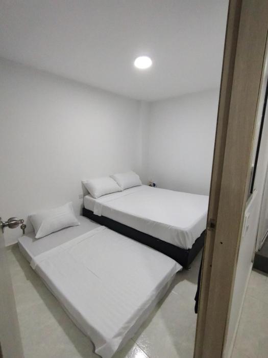 Confortable y Fresco Apartamento Girón