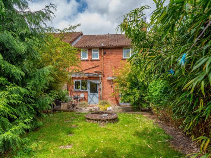 Pass the Keys Cosy Spacious Garden House