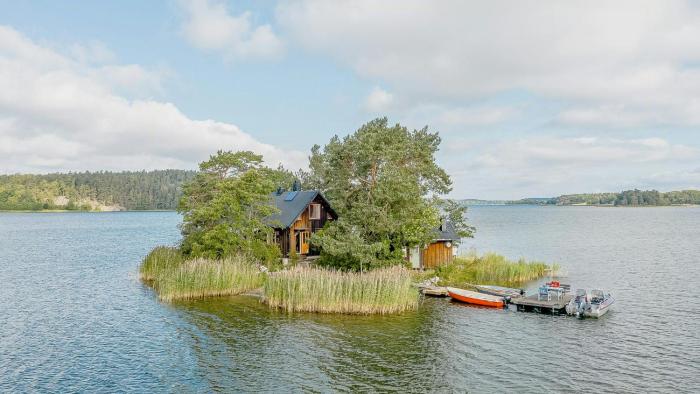 Cabin On Private Island In Stockholms Archipelago
