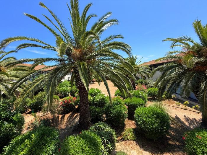 Appartement avec Loggia paisible, à 500m de la plage - vue dégagée & parking privé