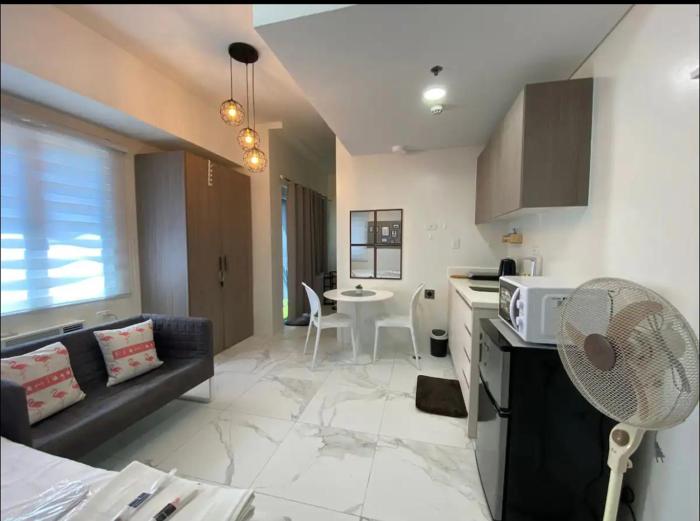 A peace crib Eastwood