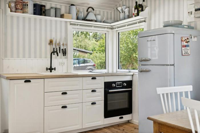 Outdoor Life And Homely Time Near Gedsers Coast