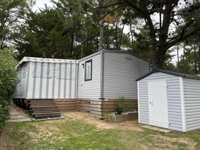 Camping 4 étoiles - Piscine - ccafgbh