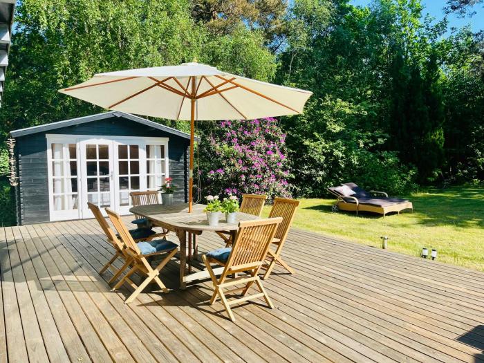 Nature Gem With Charm Near Heatherhill