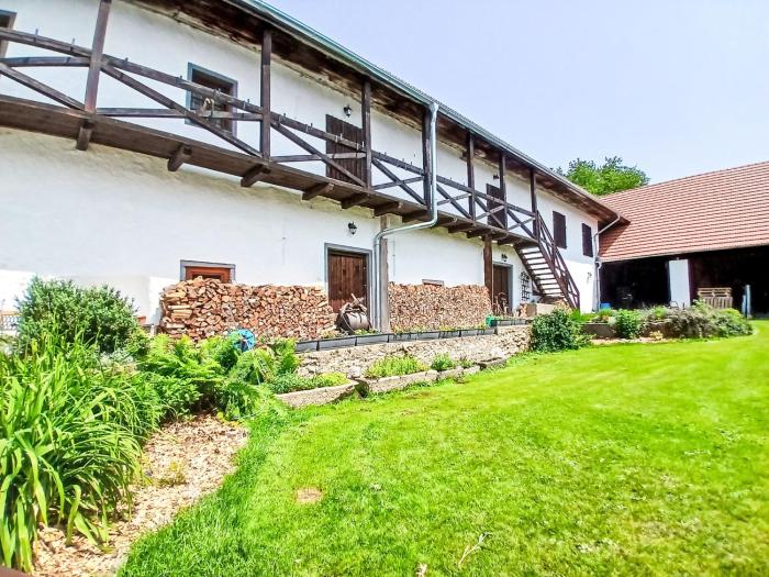 Holiday Home Hůrka by Interhome