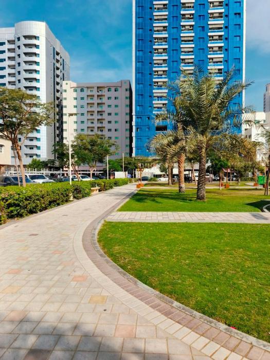 Ajman Family Holiday homes VIP Two rooms, a large hall and a fully equipped kitchen that can accommodate 7 people and children