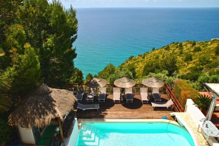 Villa Giulia Resort with private pool and stunning sea views
