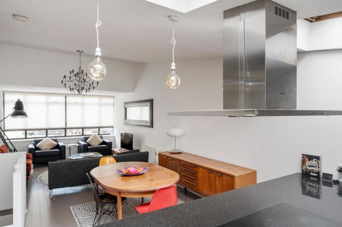 Unique Shoreditch 2-Bed Near Central London