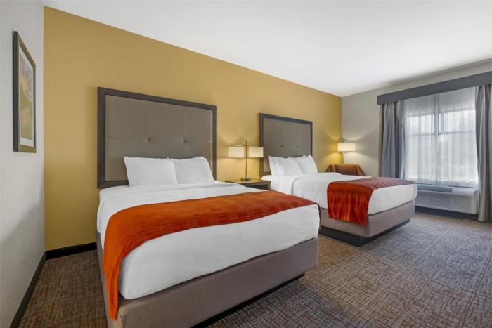 Best Western Plus Elizabethtown Inn & Suites