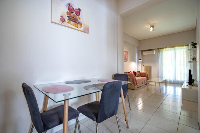 Urban Nest In Chalandri by MΡS