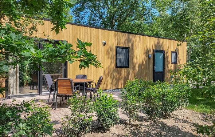 Awesome Home In Oosterwolde With Wifi