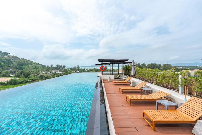 C209 Surin Beachside Sun Escape & Infinity Pool