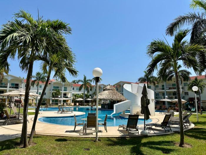 PARAISO ESCONDIDO e125 y e126