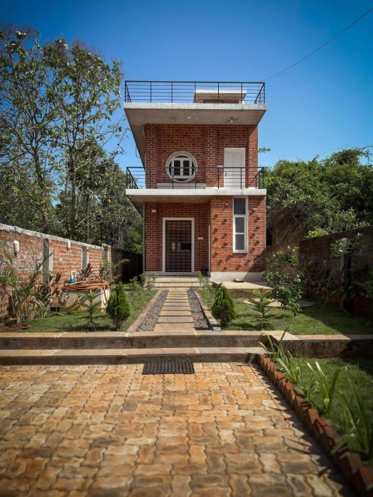 Brick and Bare Homestay