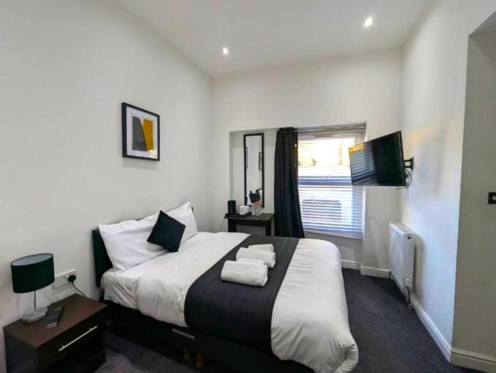 OYO Firs Lodge London Heathrow