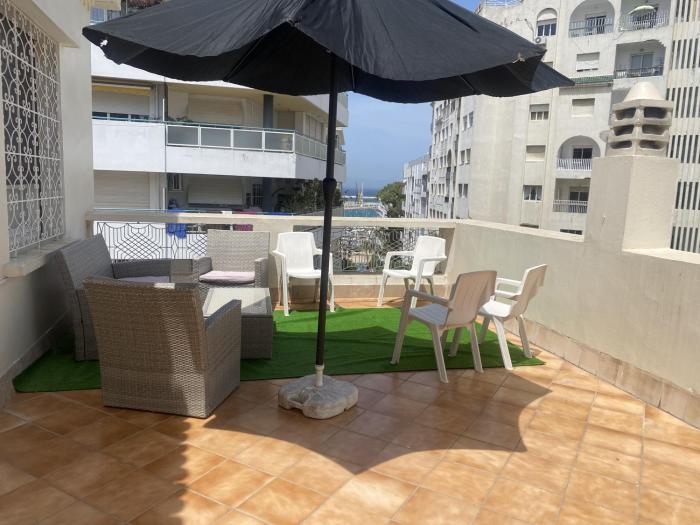 3 bedroom apartment next to playa and ibn batuta mall