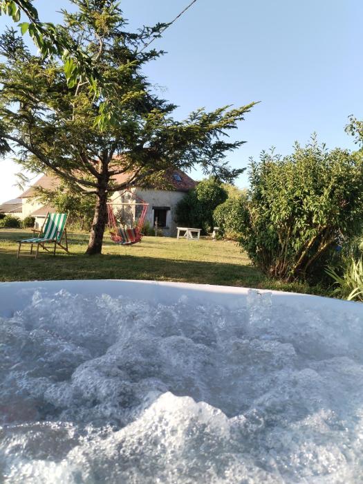 Gîte 4 personnes 4 étoiles proche cure thermale, Futuroscope, calme et nature à La Roche Posay