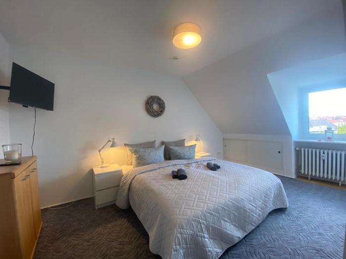 Kiel, Holstenstraße 5 Og Rechts