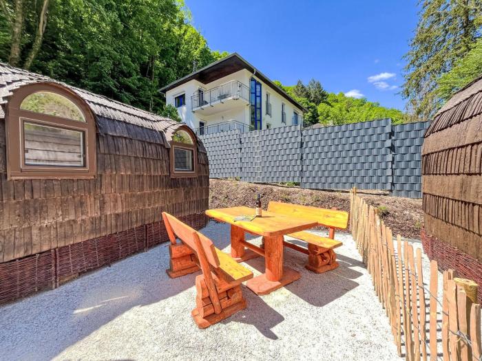 Holiday Home Tiny Haus Vierseenblick Nummer 2 by Interhome