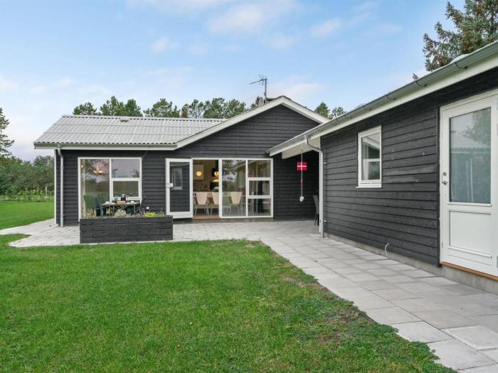 Holiday Home Herwarth - 400m from the sea by Interhome